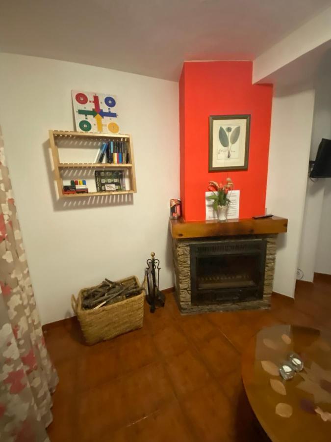 Alojamientos El Horno Montejo de la Sierra Bagian luar foto